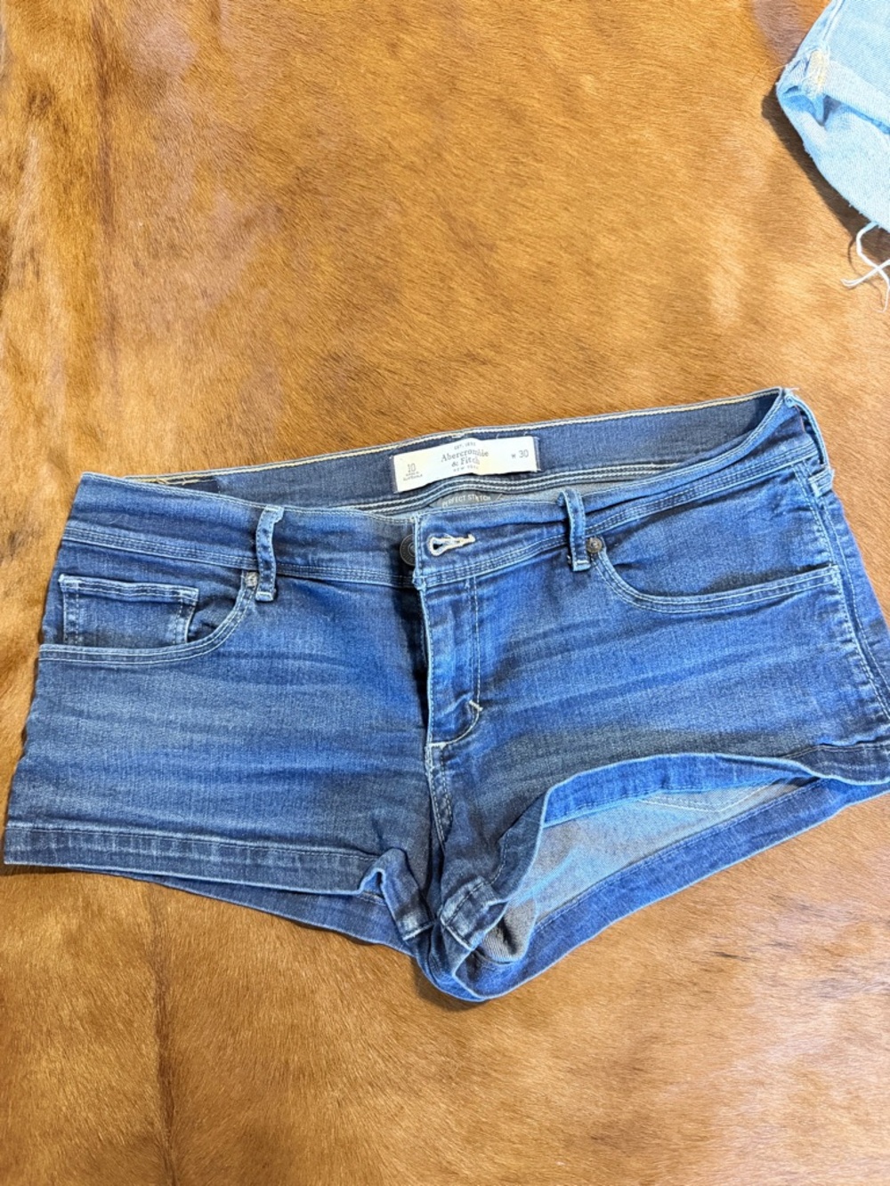 Abercrombie & Fitch Light Blue Stretch Denim Jeans - W30